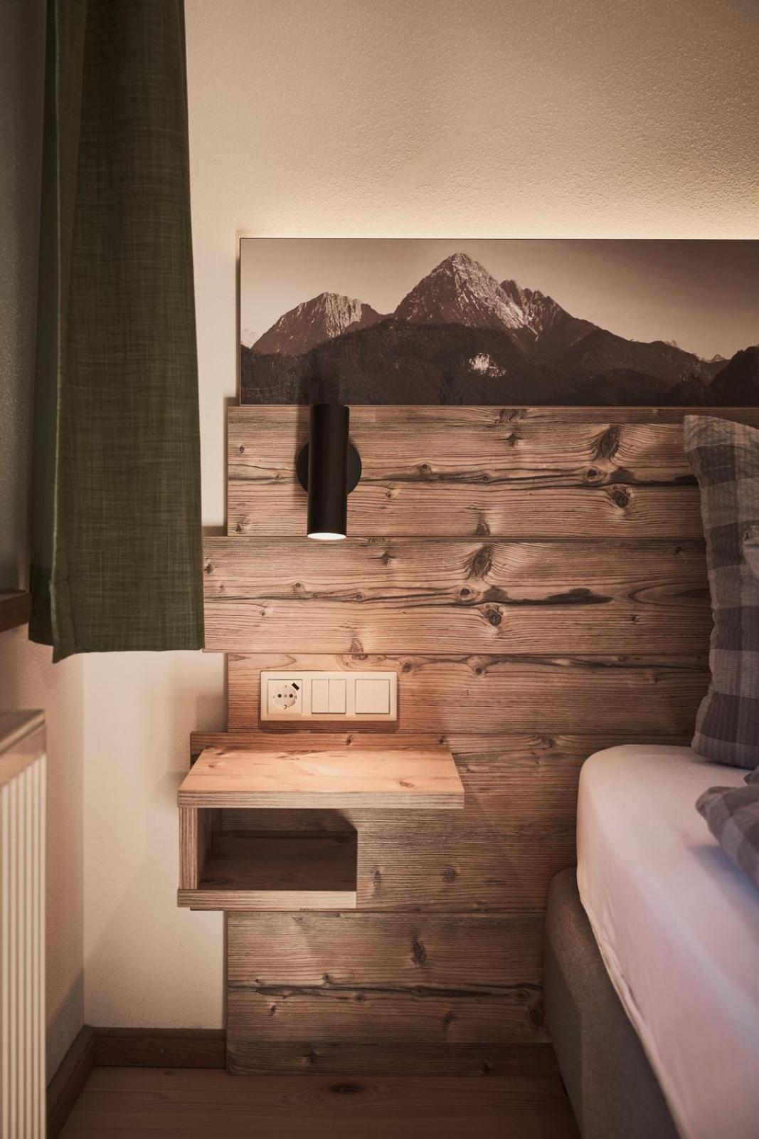 Rait'Ner Wirt Hotel Schleching Bagian luar foto