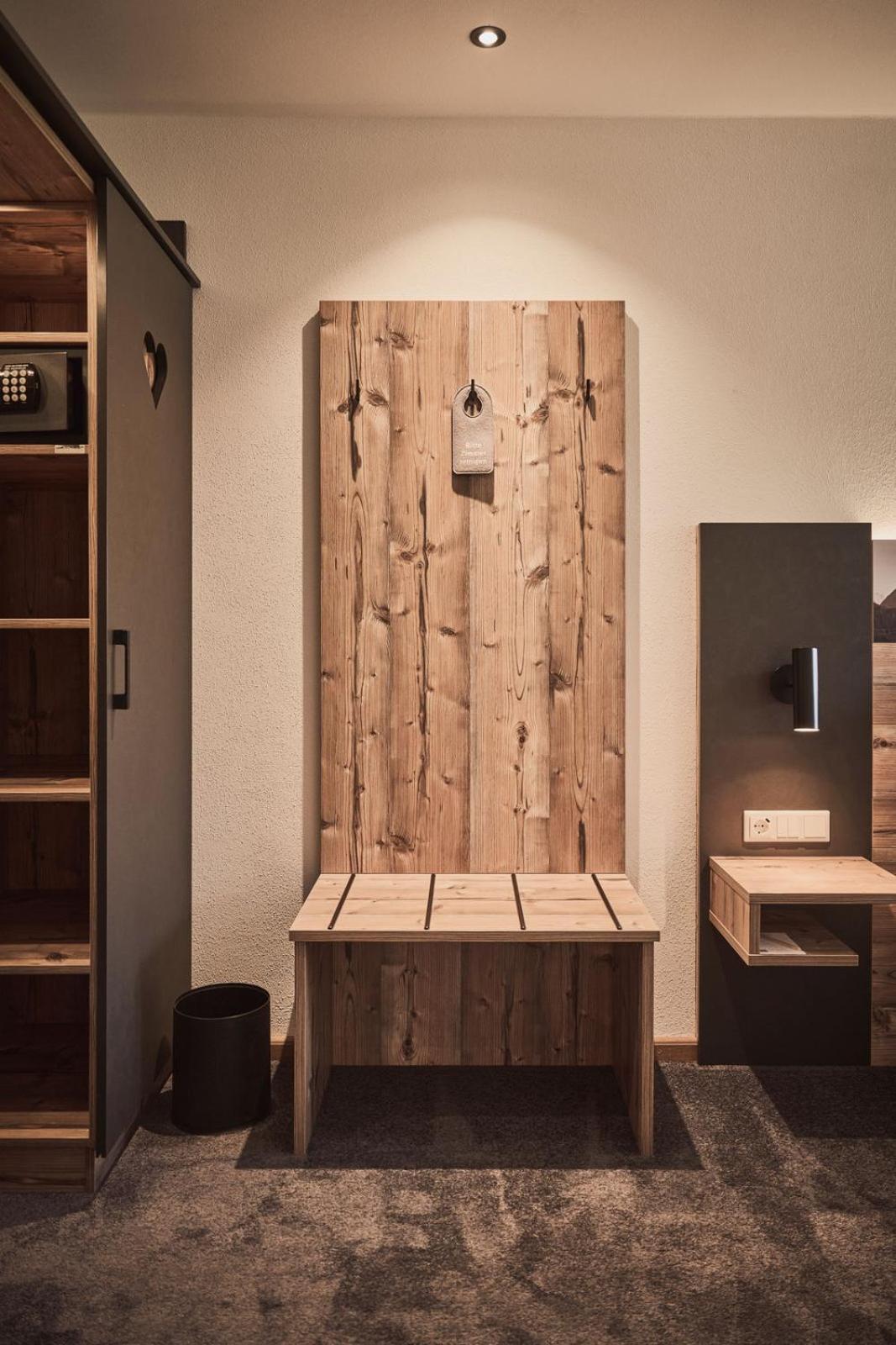 Rait'Ner Wirt Hotel Schleching Bagian luar foto